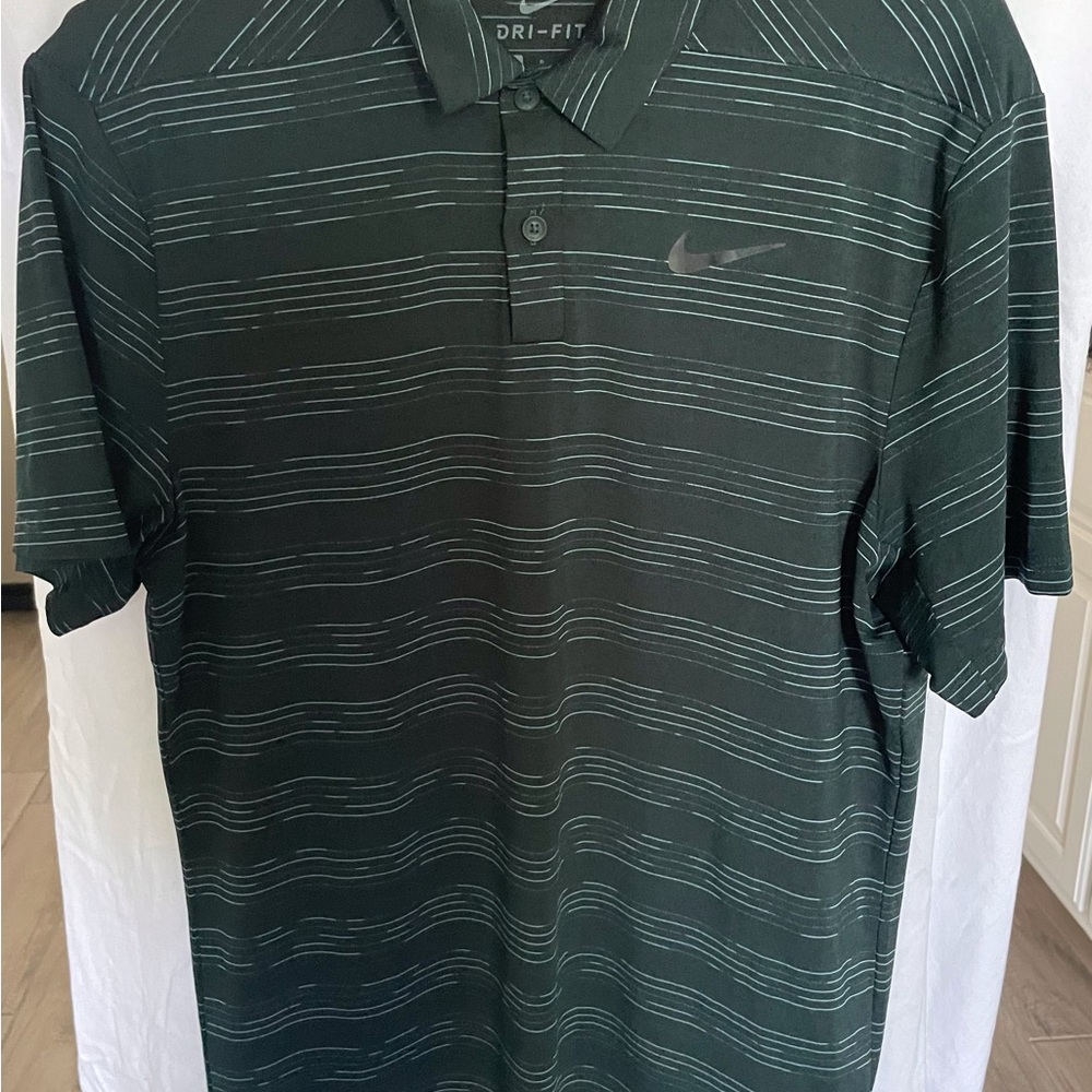 Nike Green Polo Shirt with Striped Pattern